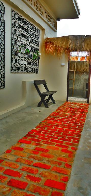 Vivanouk Bed and Breakfast Savannakhet Buitenkant foto