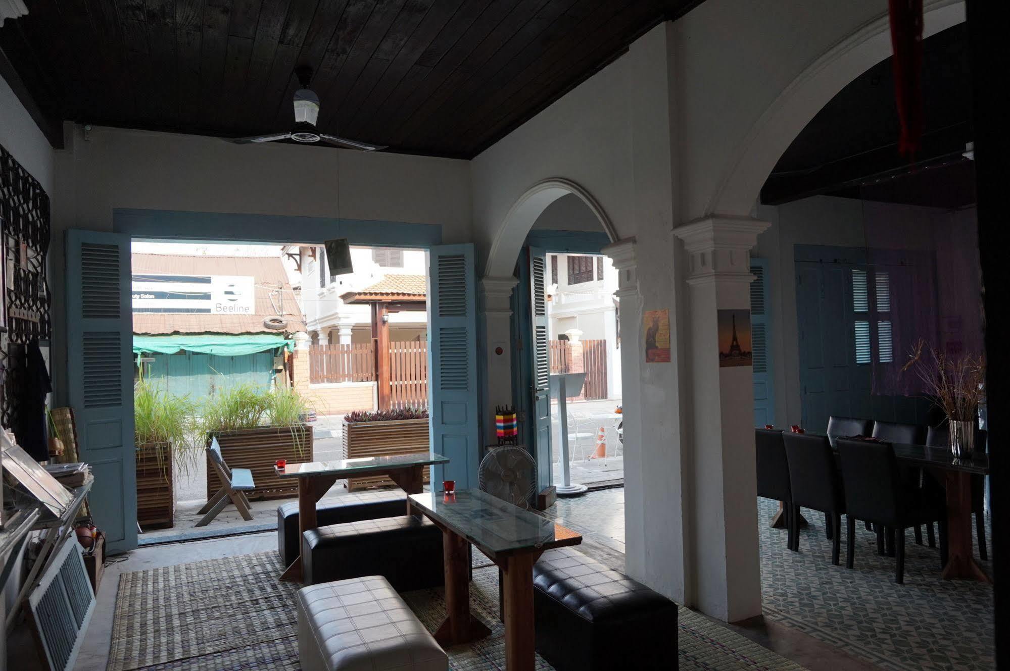 Vivanouk Bed and Breakfast Savannakhet Buitenkant foto